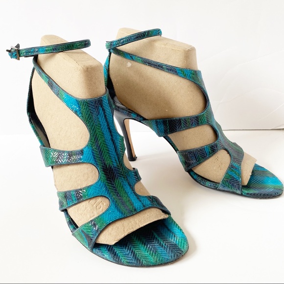 Stuart Weitzman sandals - Picture 2 of 8